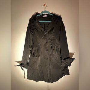 Nicola Berti Rain Jacket Size 3 (woman’s S)